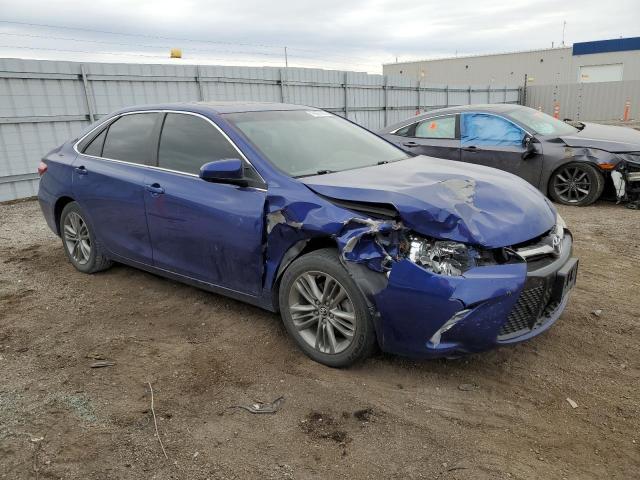 4T1BF1FK7FU906732 - 2015 TOYOTA CAMRY LE BLUE photo 4