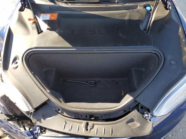 5YJSA1E24JF259695 - 2018 TESLA MODEL S ლურჯი ფოტო 11