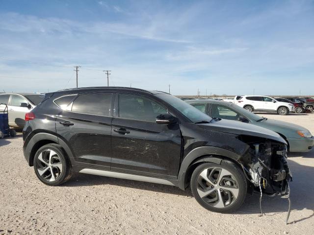 KM8J33A2XJU702278 - 2018 HYUNDAI TUCSON VALUE BLACK photo 4