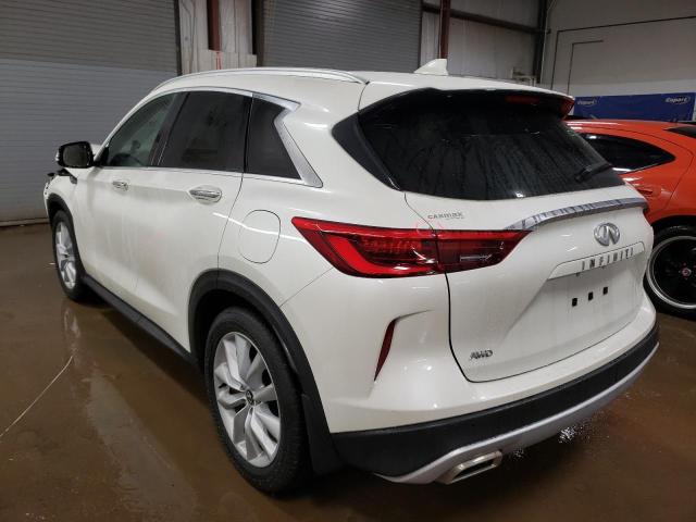 3PCAJ5M32KF113469 - 2019 INFINITI QX50 ESSENTIAL WHITE photo 2