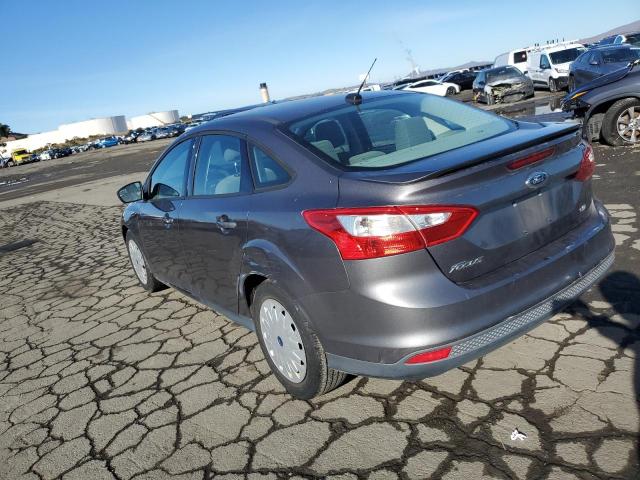 1FAHP3F24CL237561 - 2012 FORD FOCUS SE GRAY photo 2