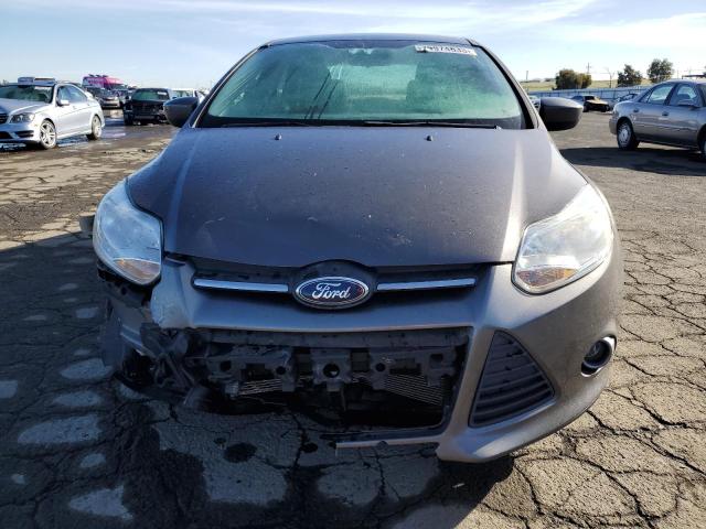 1FAHP3F24CL237561 - 2012 FORD FOCUS SE GRAY photo 5