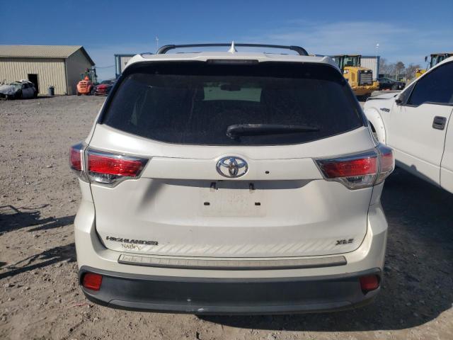 5TDKKRFH4GS120590 - 2016 TOYOTA HIGHLANDER XLE WHITE photo 6