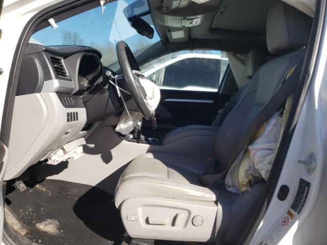 5TDKKRFH4GS120590 - 2016 TOYOTA HIGHLANDER XLE WHITE photo 7
