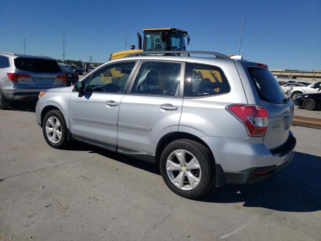 JF2SJABC7GH432018 - 2016 SUBARU FORESTER 2.5I SILVER photo 2