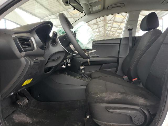 3KPA24AD4ME408988 - 2021 KIA RIO LX WHITE photo 7