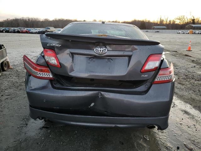 4T1BK3EK7AU103453 - 2010 TOYOTA CAMRY SE GRAY photo 6