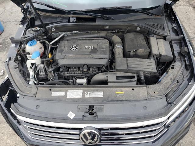 1VWGT7A34HC072818 - 2017 VOLKSWAGEN PASSAT SE BLACK photo 11