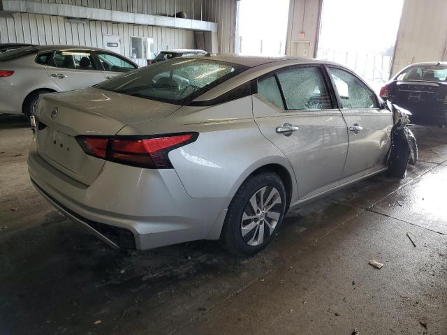 1N4BL4BV2KC170805 - 2019 NISSAN ALTIMA S SILVER photo 3