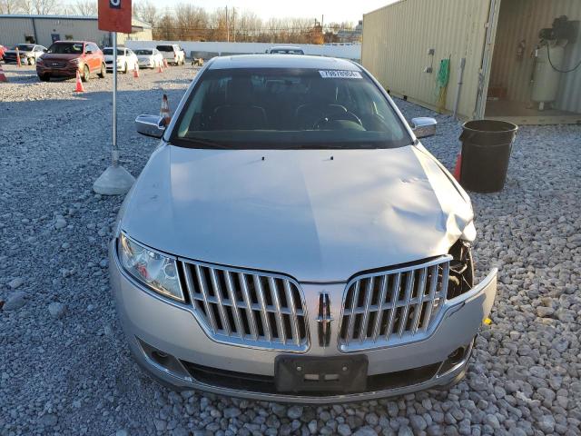 3LNHL2GCXCR834606 - 2012 LINCOLN MKZ SILVER photo 5