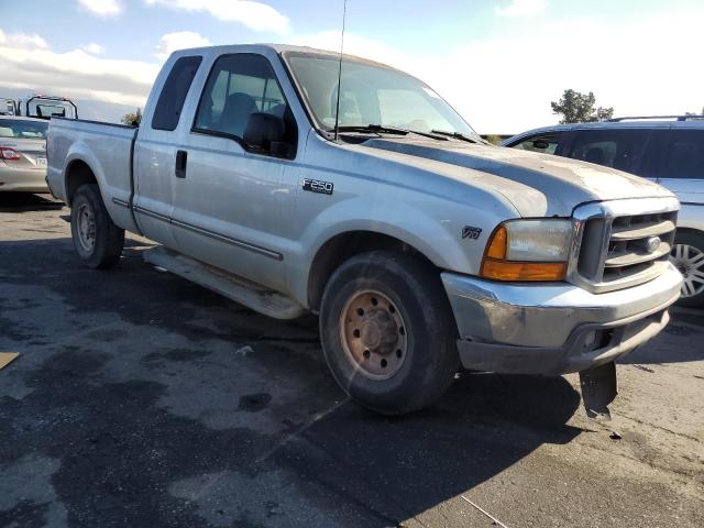 1FTNX20S4XED50663 - 1999 FORD F250 SUPER DUTY SILVER photo 4