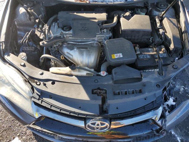 4T1BF1FKXHU655420 - 2017 TOYOTA CAMRY LE GRAY photo 11