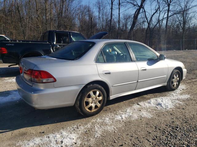 1HGCG66872A030233 - 2002 HONDA ACCORD EX SILVER photo 3