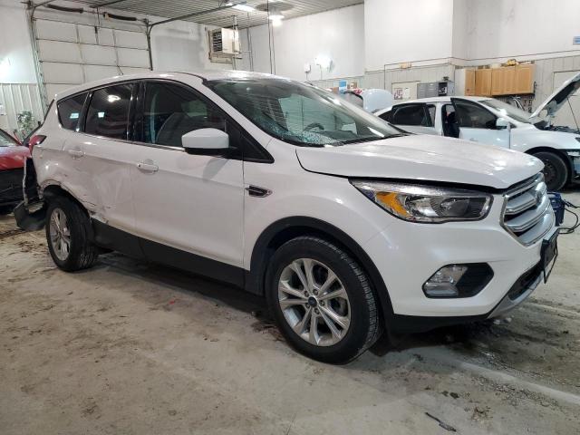 1FMCU0GD0KUB26957 - 2019 FORD ESCAPE SE WHITE photo 4