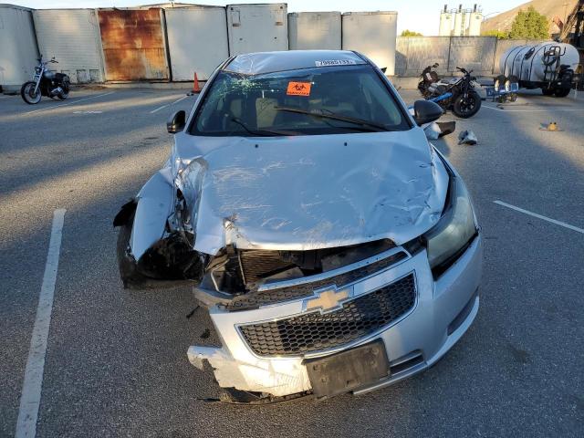 1G1PC5SH9C7340841 - 2012 CHEVROLET CRUZE LS SILVER photo 5