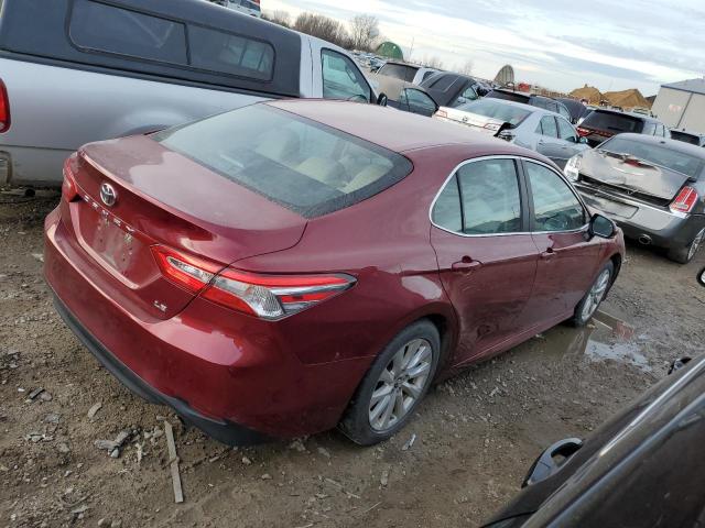 4T1B11HK4JU511069 - 2018 TOYOTA CAMRY L RED photo 3