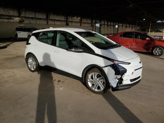 1G1FW6S07P4178525 - 2023 CHEVROLET BOLT EV 1LT WHITE photo 4