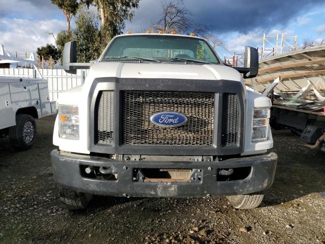 1FDXF7DE3JDF01627 - 2018 FORD F750 SUPER DUTY WHITE photo 5