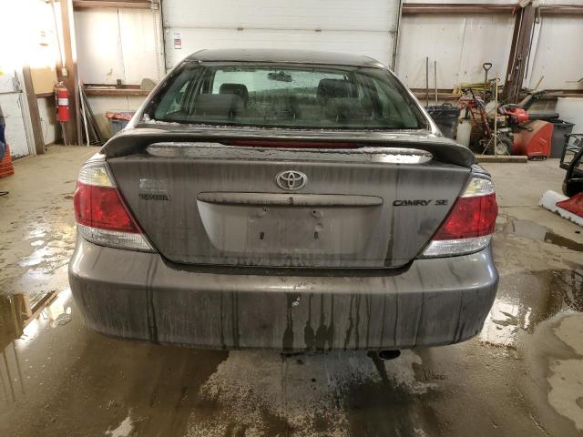 4T1BE32K05U559599 - 2005 TOYOTA CAMRY LE GRAY photo 6