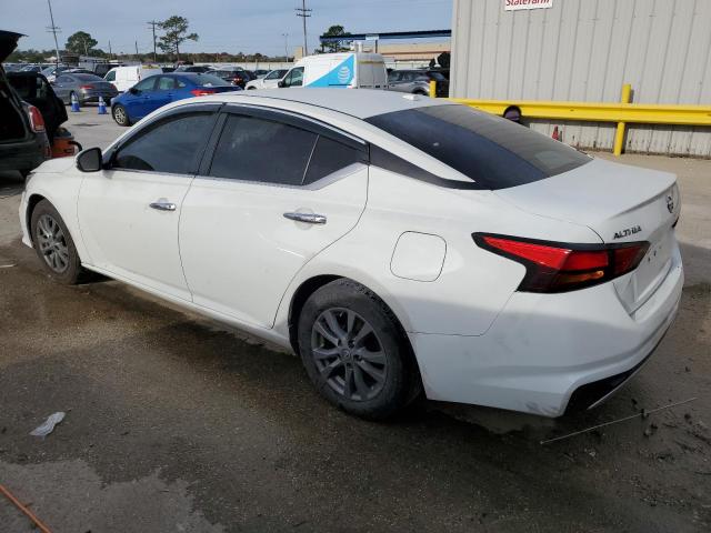 1N4BL4BV9KC226898 - 2019 NISSAN ALTIMA S WHITE photo 2