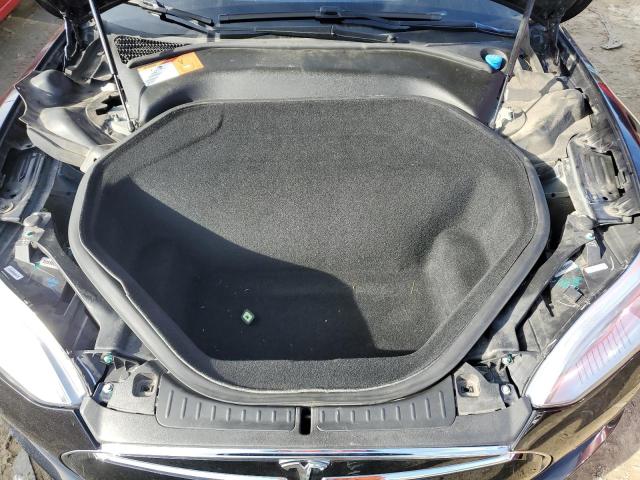 5YJSA1E2XGF126786 - 2016 TESLA MODEL S შავი ფოტო 11