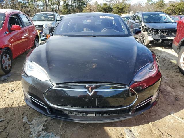 5YJSA1E2XGF126786 - 2016 TESLA MODEL S შავი ფოტო 5