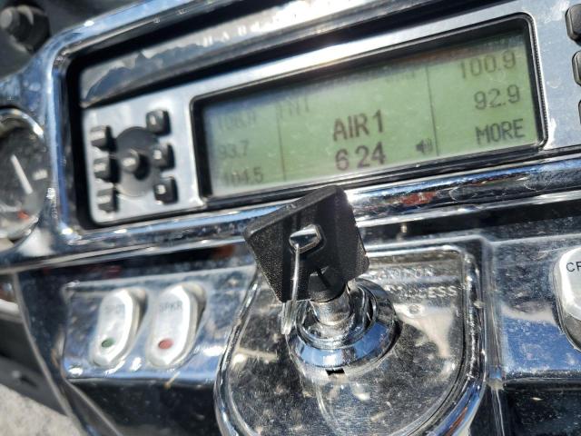 1HD1FC4318Y680043 - 2008 HARLEY-DAVIDSON FLHTCUI 黑色 照片 8