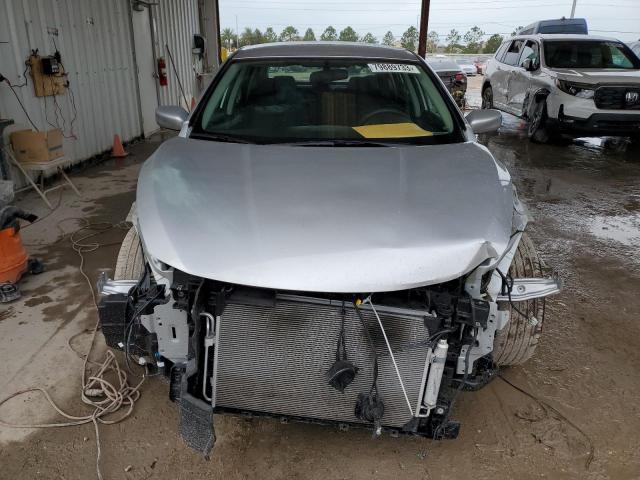 1N4AL3AP0JC269632 - 2018 NISSAN ALTIMA 2.5 SILVER photo 5