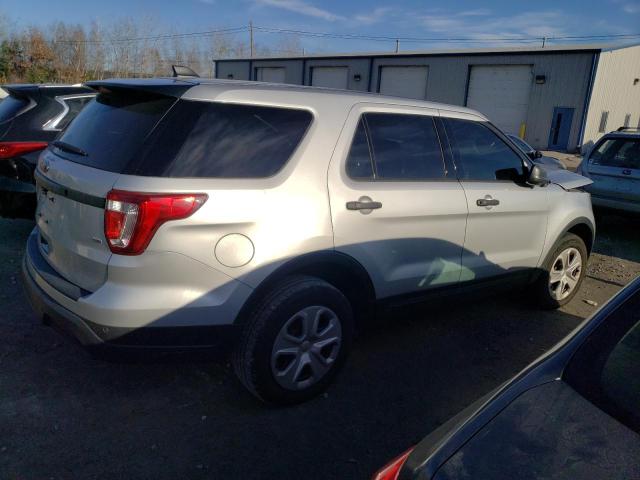 1FM5K8AR2JGC77328 - 2018 FORD EXPLORER POLICE INTERCEPTOR Silber Foto 3