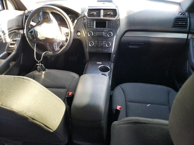 1FM5K8AR2JGC77328 - 2018 FORD EXPLORER POLICE INTERCEPTOR Silber Foto 8