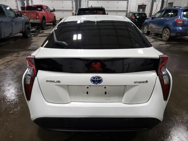 JTDKBRFU2G3513597 - 2016 TOYOTA PRIUS WHITE photo 6