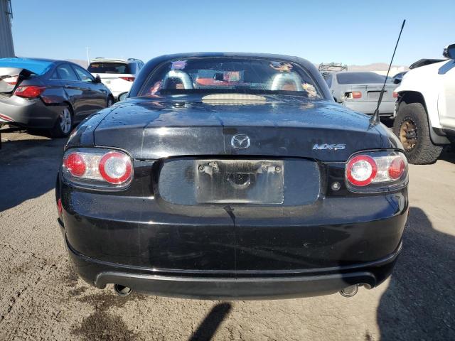 JM1NC26F980141195 - 2008 MAZDA MX-5 MIATA BLACK photo 6