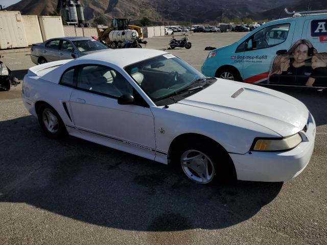 1FAFP4048XF223495 - 1999 FORD MUSTANG WHITE photo 4