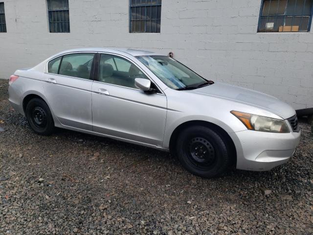 1HGCP26389A083823 - 2009 HONDA ACCORD LX SILVER photo 4