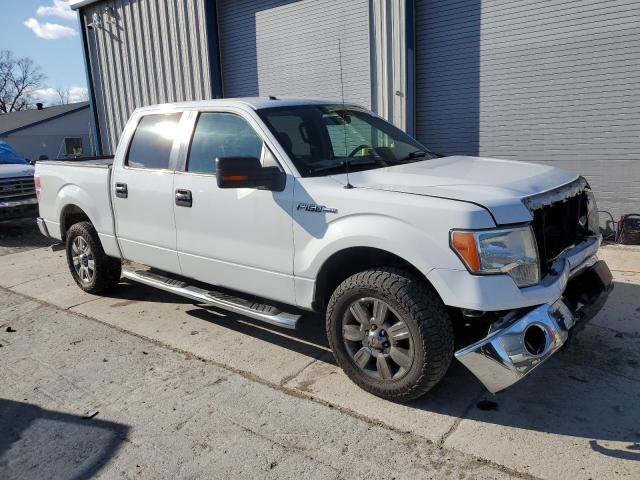 1FTEW1CM3BFC29118 - 2011 FORD F150 SUPERCREW WHITE photo 4