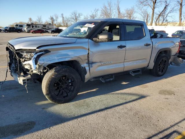 2022 TOYOTA TUNDRA CREWMAX SR, 