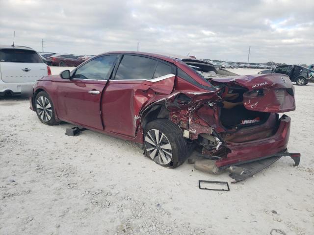 1N4BL4DV1LN318316 - 2020 NISSAN ALTIMA SV RED photo 2