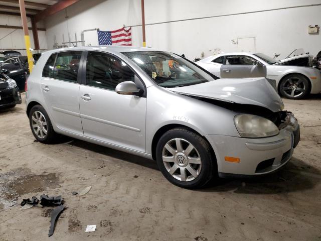 WVWDA71K68W155796 - 2008 VOLKSWAGEN RABBIT SILVER photo 4