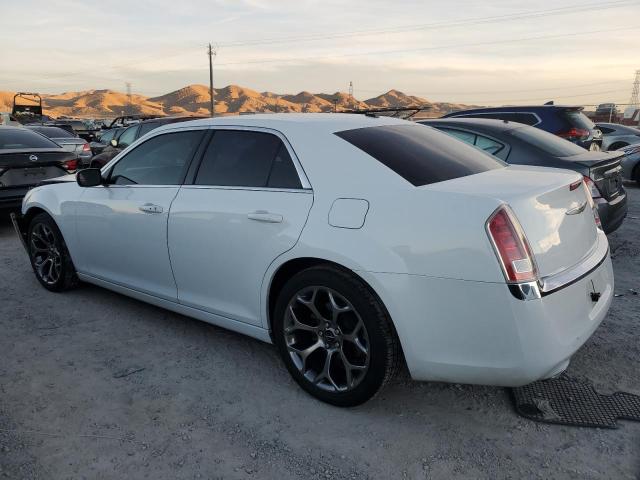 2C3CCAAG6EH179352 - 2014 CHRYSLER 300 WHITE photo 2