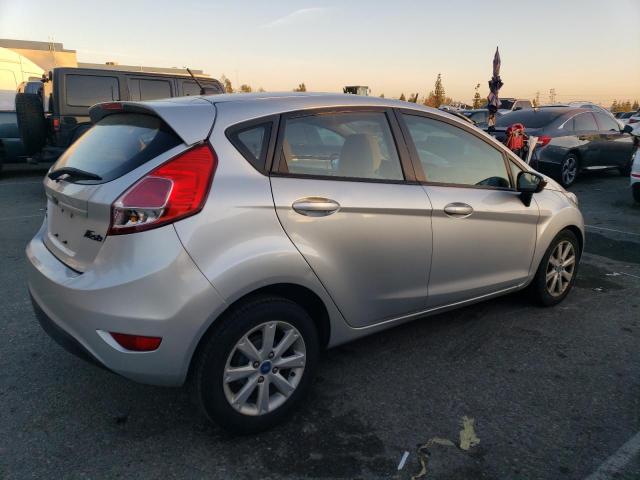 3FADP4EE4EM171479 - 2014 FORD FIESTA SE SILVER photo 3