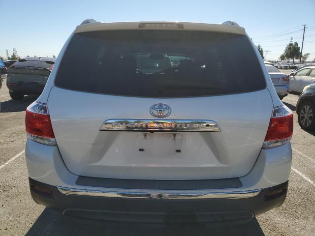 5TDZK3EH6CS062733 - 2012 TOYOTA HIGHLANDER BASE WHITE photo 6