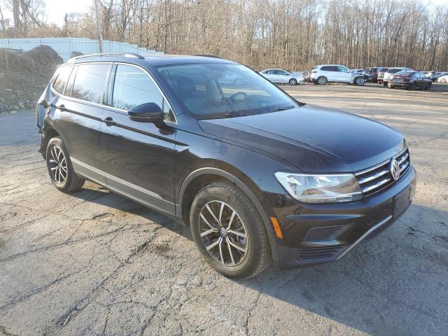 3VV2B7AXXMM158499 - 2021 VOLKSWAGEN TIGUAN SE BLACK photo 4