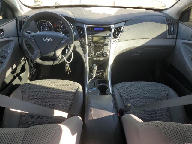 5NPEB4AC8CH473121 - 2012 HYUNDAI SONATA GLS SILVER photo 8