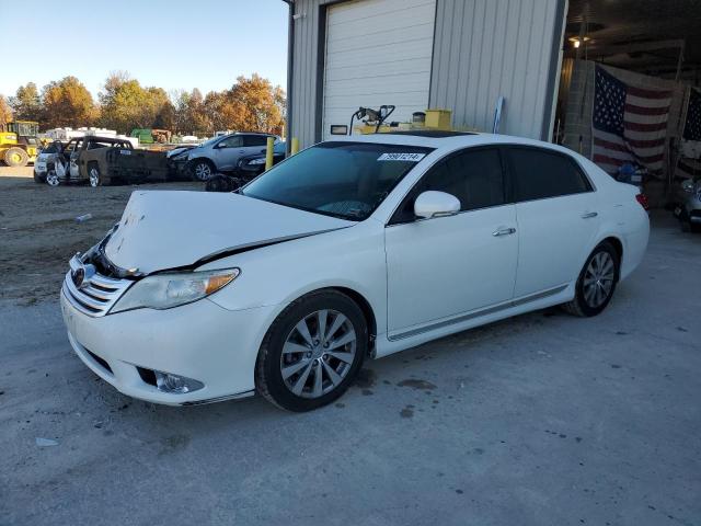 4T1BK3DB2BU413240 - 2011 TOYOTA AVALON BASE 白色 照片 1