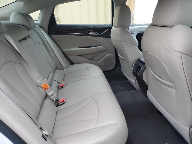 1G4ZP5SS0HU138216 - 2017 BUICK LACROSSE ESSENCE WHITE photo 10