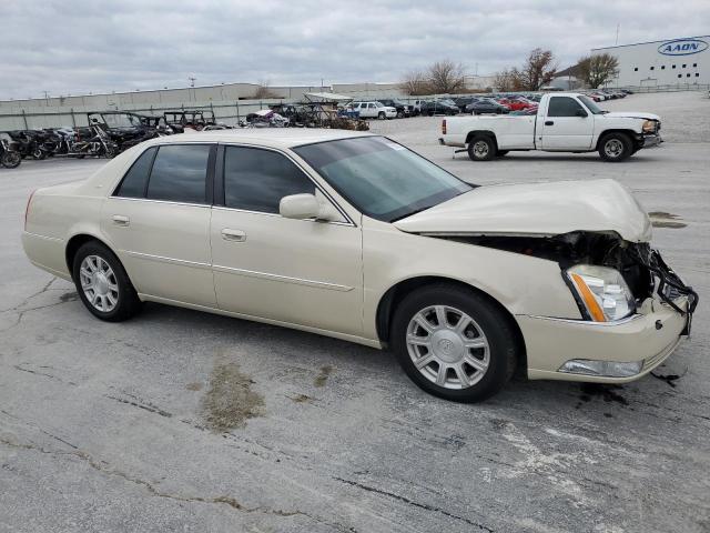 1G6KA5EY6AU128953 - 2010 CADILLAC DTS GOLD photo 4