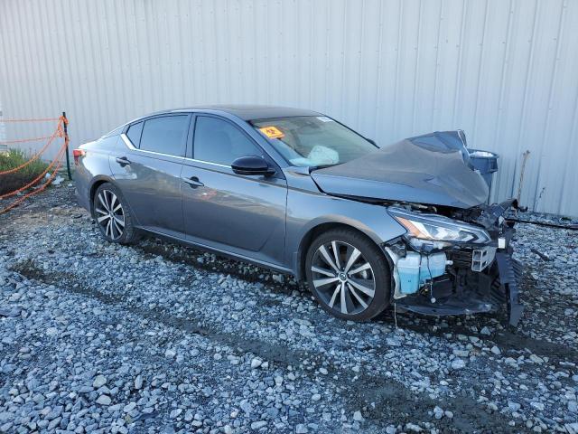 1N4BL4CV4LC150295 - 2020 NISSAN ALTIMA SR GRAY photo 4