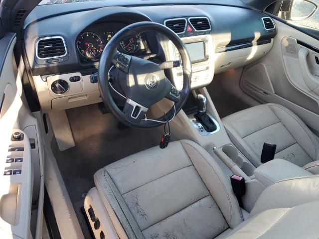 WVWFW8AHXDV009339 - 2013 VOLKSWAGEN EOS LUX 棕色 照片 8