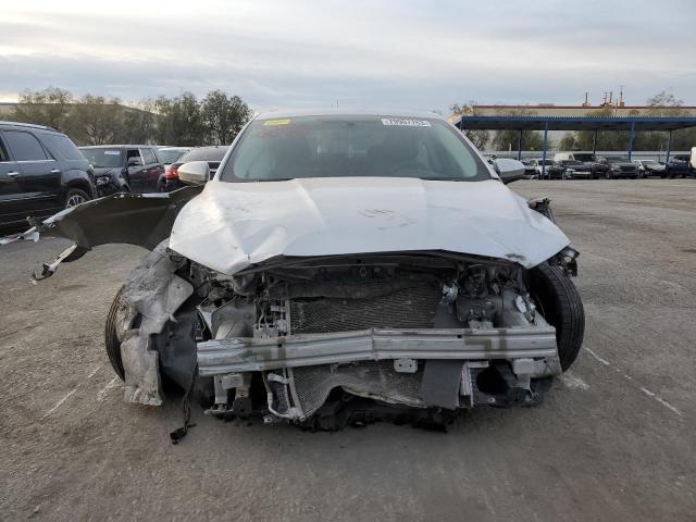 3FA6P0G72FR105596 - 2015 FORD FUSION S SILVER photo 5