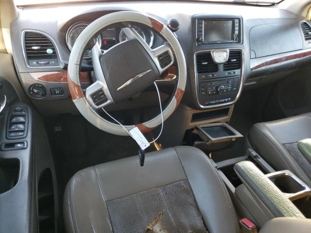 2C4RC1CG2DR708825 - 2013 CHRYSLER TOWN & COU TOURING L RED photo 8